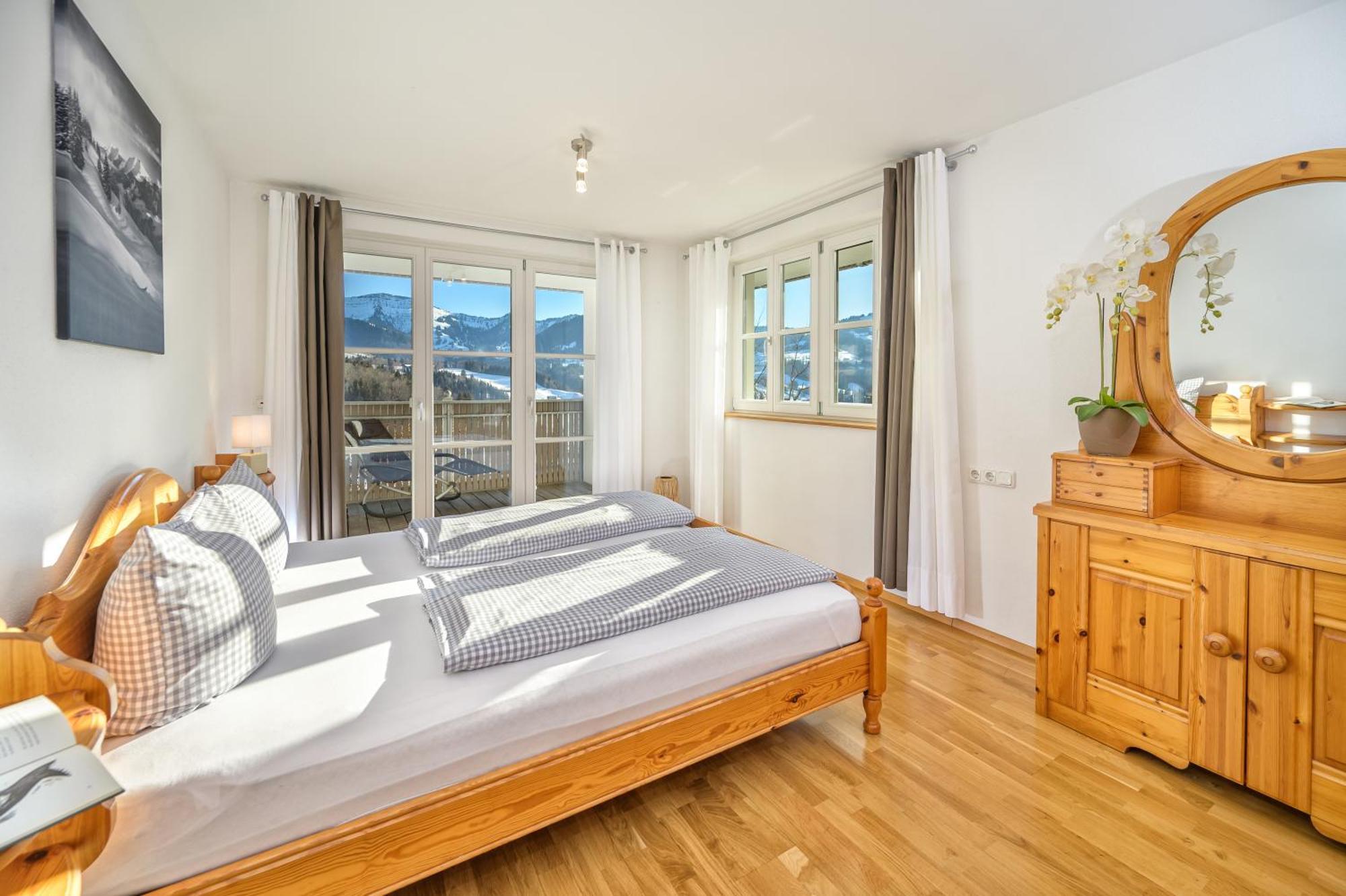 Haus "Bergblick" Ferienwohnung Falken Mit 1 Schlafzimmer Oberstaufen Zewnętrze zdjęcie